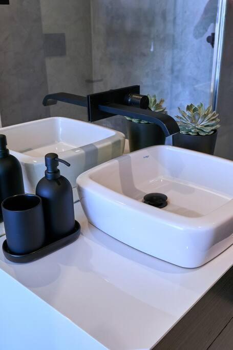 Blue Horizon Apartment ลากอส ภายนอก รูปภาพ